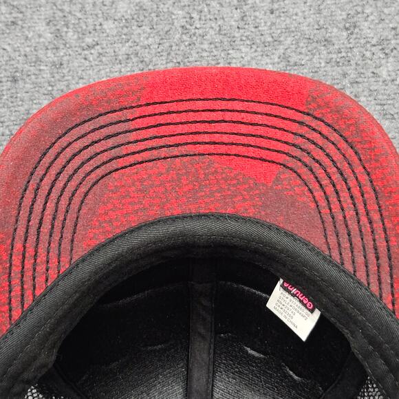 Volcom Red Plaid Wool Blend Trucker Hat Snapback Cap Mesh Back Skate Streetwear - Picture 7 of 9